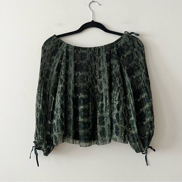 Aritzia Wilfred Talence Green Snake Off-the-Shoulder Blouse - Picture 1 of 8